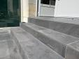 Nouvelle terrasse carrelée avec marches carrelées - Nantes 44