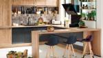 cuisine ouverte avec espace bureau