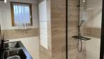 vue d'ensemble de la nouvelle salle de bain