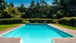 Une piscine en Indre-et-Loire (37).