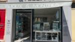 Nouvelle vitrine du magasin à Deauville