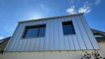Surélévation de maison en ossature bois avec son bardage en zinc quartz gris clair à joint debout - 44 Nantes