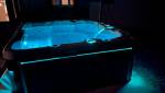 SPA de nuit lumière bleu clair