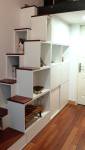 Agencement sur mesure : escalier Pas japonais pour accéder à la mezzanine