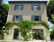 Maison familiale rénovée à Ecully : remplacement des menuiseries extérieures par des menuiseries en aluminium double vitrage