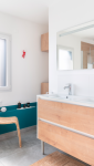 Création d'une surélévation de 70 m² et rénovation intérieure à Saint-Sébastien-sur-Loire - rénovation salle de bain