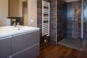 Nouvelle salle de bain rénovée avec douche à l'italienne - Nègrepelisse 82