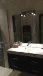 Installation meuble vasque suspendu avec grand miroir - Trilport (77470)