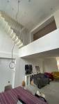 Esprit loft aux étages