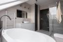 Salle de bain sous les combles Oullins