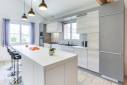 Rénovation de maison avec aménagement d'une cuisine équipée moderne - Villebrumier 82