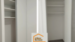 Placard avec Portes Coulissantes encastré dans le mur