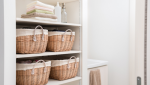 panier en rotin organiser salle de bain