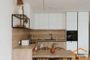 travaux de pose d'une cuisine 