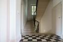 Ecully (69130) : rénovation d'un escalier en pierre  / vue pallier 1 