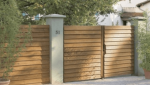 Portail en bois pour une maison à Houdan