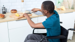 Plan de travail ajustable dans la cuisine