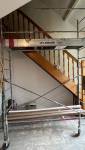 Escabeau et escalier