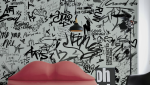 Nos ados vont adoré cet ambiance urbaine avec le papier peint graffiti 