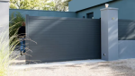 Portail coulissant en aluminium