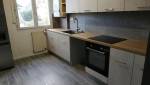 Rénovation de cuisinine linéaire vue de jour à  Condé-Sainte-Libiaire (77450)