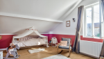 Chambre enfant mansardée au Chesnay