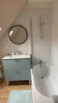 Salle de bain sous rampant La Maison des Travaux Rouen