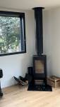 Chauffer son extension en hiver avec un poêle à bois moderne - Nantes 44