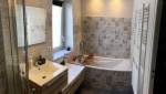 Construction salle de bain avec carrelage grès cérame maison ancienne à Camaret-sur-Mer (29570)