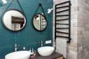 Salle de bain bleue