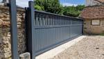 portail aluminium coulissant motorisé