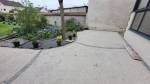 La terrasse en béton désactivé