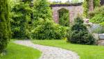 Allée de jardin 