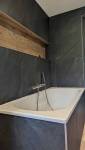 baignoire moderne salle de bains
