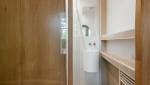 Transformation de salle de bain avec meuble vasque intégré à Boulogne-Billancourt