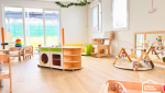 crèche salle de jeu baie vitrè