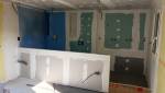Travaux en cours pour cloisonner entre la chambre et la salle d ebain 