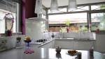 cuisine dans une véranda toit plein