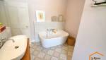 pose baignoire dans une salle de bains