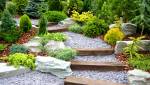 Allée de jardin en gravier et bois - Pornic 44