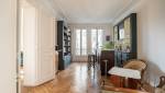 Couloir rénové à Saint-Cloud : Un mariage parfait entre ancien et moderne
