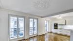 Parquet en pointe de Hongrie dans un appartement rénové à Paris 16e