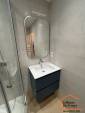 Vasque en coin et mobilier