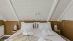 Chambre sous comble ayant conservé son charme - 78