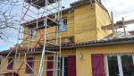 Chantier en cours et pose des bardages structurels