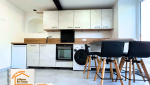 Conversion garage en studio, Transformation garage en logement, Aménagement studio confortable, Projet rénovation Savoie, 