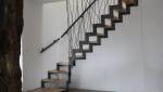 Création et pose escalier ouvert sur mesure pour accès chambre sous combles après agrandissement de trémie à Marines (95640)