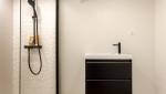 Salle de douche d'appoint