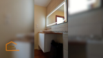 Une salle de bain chic et fonctionnelle grâce à Sandrine Férin, courtier en travaux