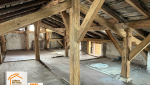 rénovation maison ancienne La Léchère, aménagement combles maison village, restauration charpente bois Savoie, aérogommage structure bois, rénovation intérieure La Léchère